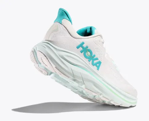 Hoka Womens Clifton 10 B-White/Cielo Blue