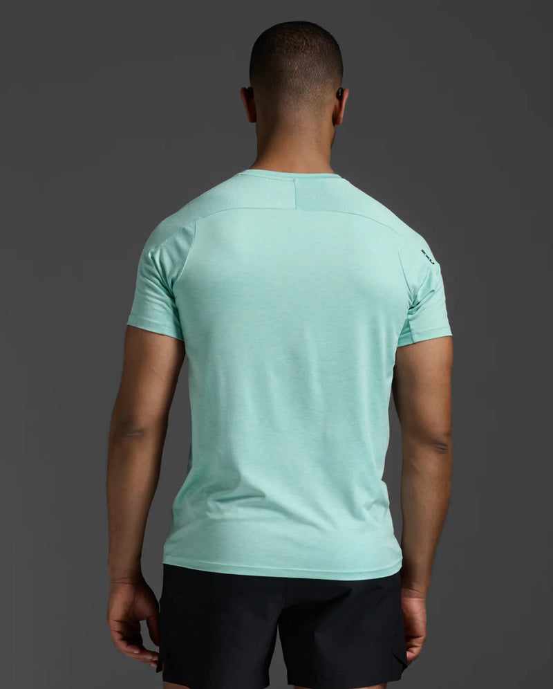 2XU Mens Motion Tee-Surf/Moon