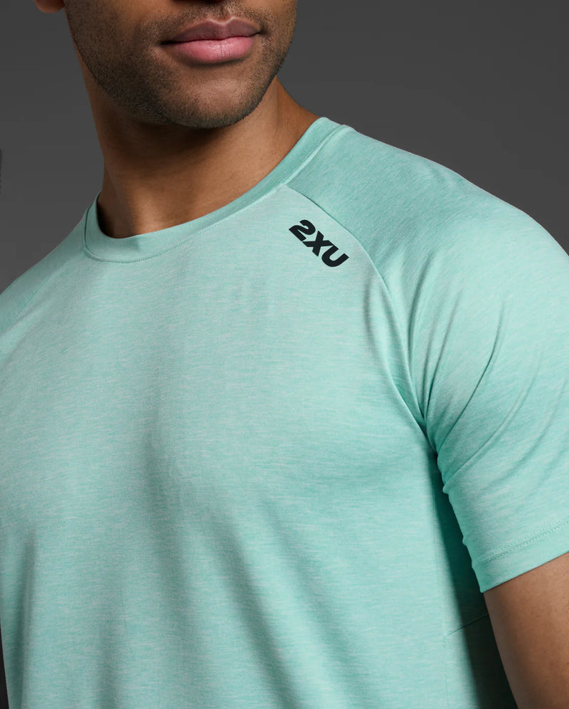 2XU Mens Motion Tee-Surf/Moon