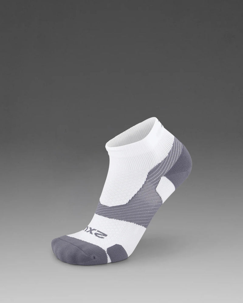 2XU Vectr Light Cush 1/4 Crew Sock White