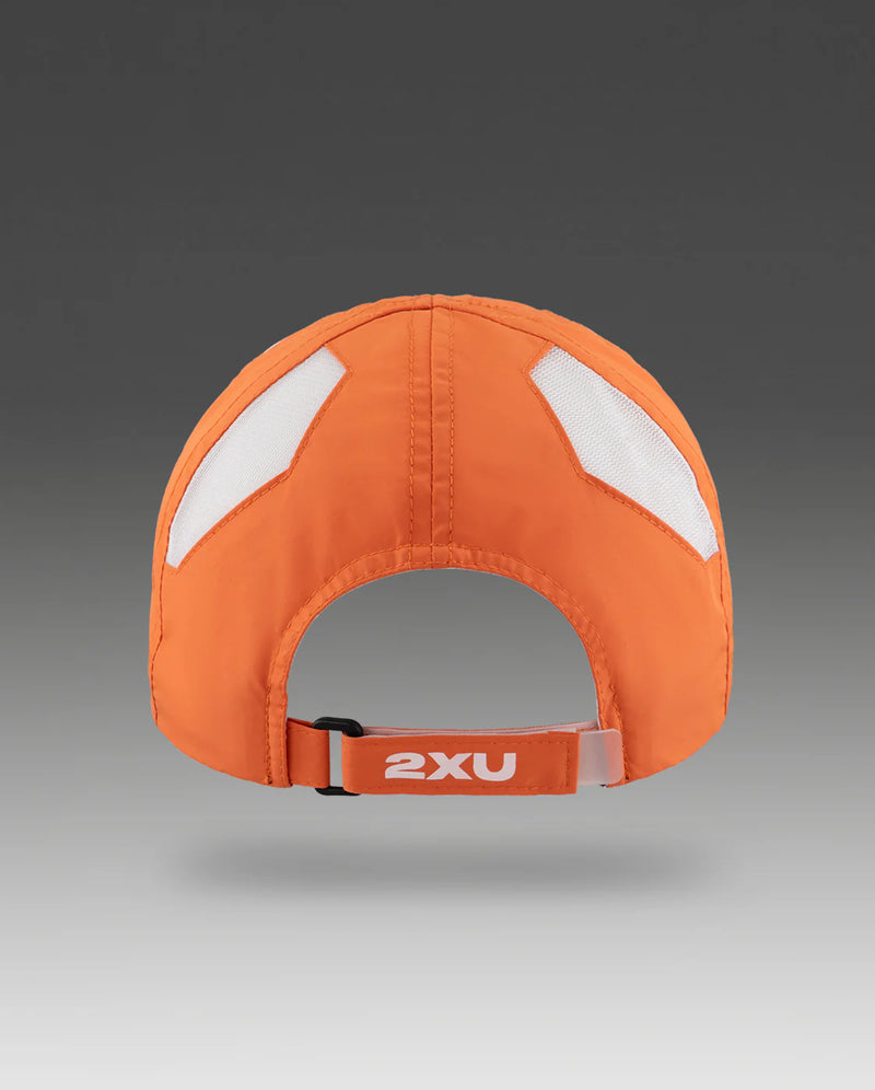 2XU Run Cap-Ember/White-OSFA