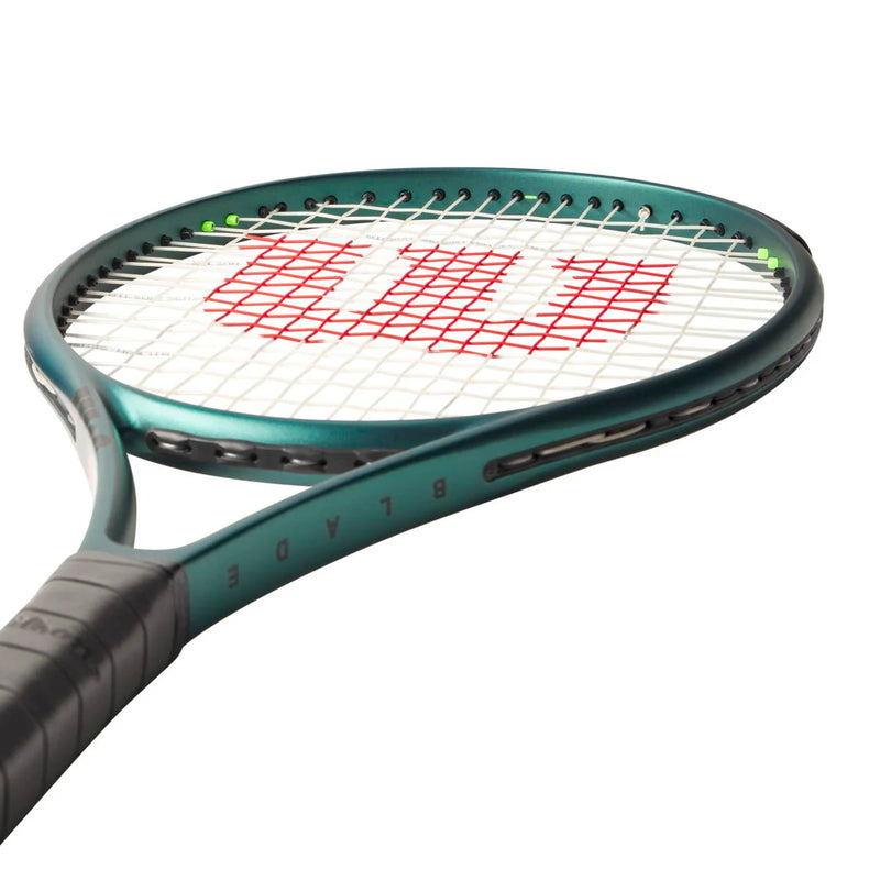 Wilson Blade 26 V9 Junior Tennis Racquet 26 INCH