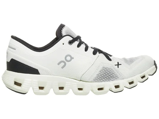 On Womens Cloud X 3 C Running Shoe White/Black